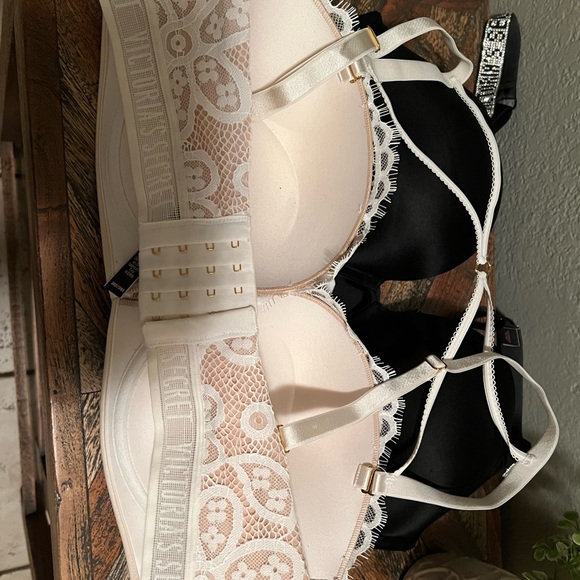 Victoria secret - Picture 2 of 6